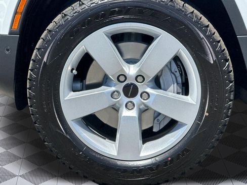 New 2026 Land Rover Defender 130 S AWD/4WD image 10
