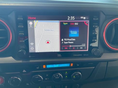 Certified 2023 Toyota Tacoma TRD Off-Road image 26