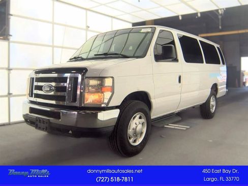 Used 2013 Ford E-350 and Econoline 350 XLT RWD image 1