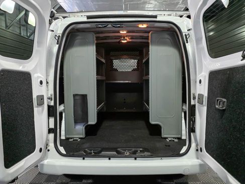 Used 2020 Nissan NV200 SV image 14