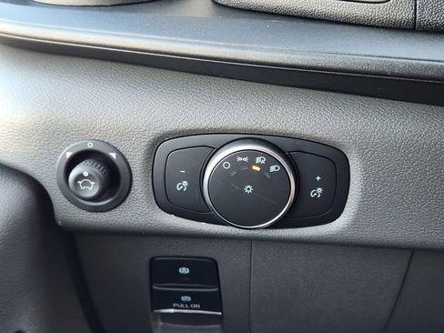 New 2026 Ford Transit 250 148 Medium Roof w/ Load Area Protection Package image 24