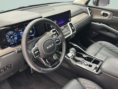 Used 2023 Kia Sorento SX Prestige AWD/4WD image 14