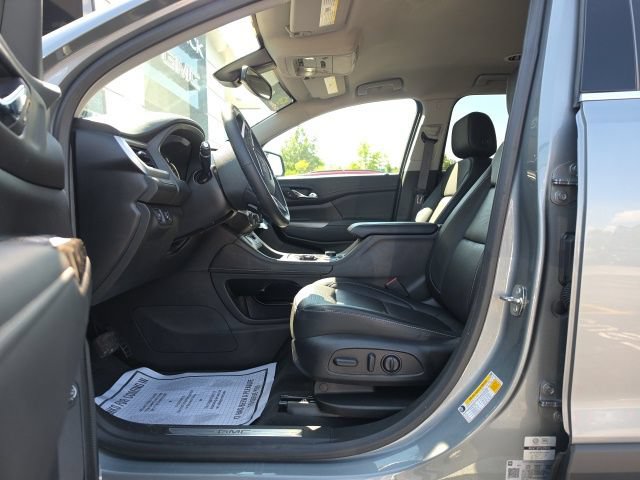 Certified 2023 GMC Acadia SLT FWD image 10