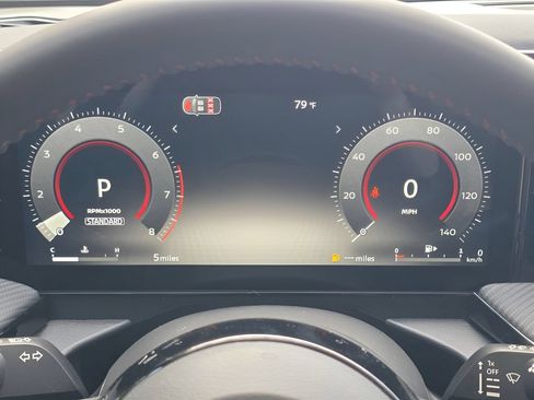 New 2026 Nissan Kicks SR AWD/4WD image 19