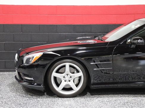 Used 2013 Mercedes-Benz SL 550 image 25