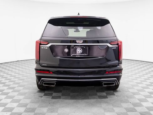 Certified 2024 Cadillac XT6 Premium Luxury w/ LPO, Floor Liner Package image 7