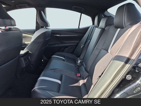 Used 2025 Toyota Camry SE FWD image 16