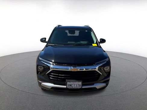 Used 2024 Chevrolet TrailBlazer LT w/ Driver Confidence Package image 4