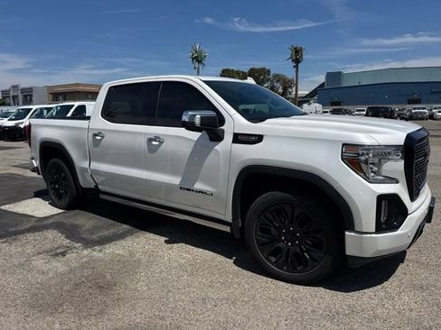 Used 2022 GMC Sierra 1500 Denali w/ Denali Reserve Package AWD/4WD image 4