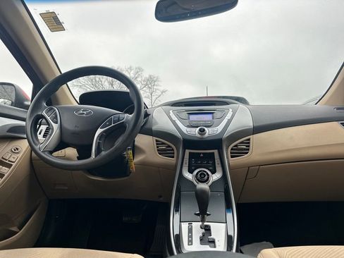 Used 2012 Hyundai Elantra GLS w/ Preferred Pkg 3 image 22