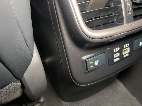 Used 2024 Subaru Outback Limited image 59