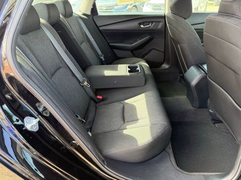 Used 2023 Honda Accord EX image 32