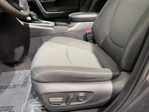 Certified 2024 Toyota RAV4 XLE AWD/4WD image 14
