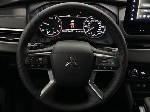 New 2026 Mitsubishi Outlander SE AWD/4WD image 15