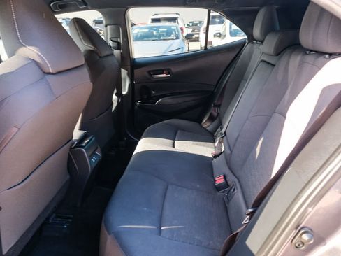 Certified 2025 Toyota Corolla SE w/ SE Package FWD image 19