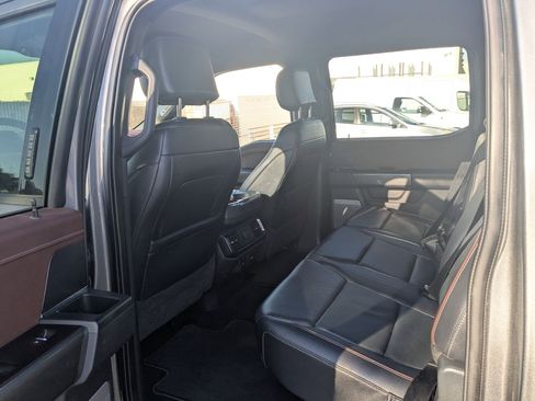 Used 2022 Ford F150 Lariat image 28