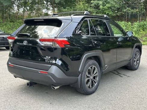 Used 2025 Toyota RAV4 XLE Premium w/ Weather Package AWD/4WD image 30