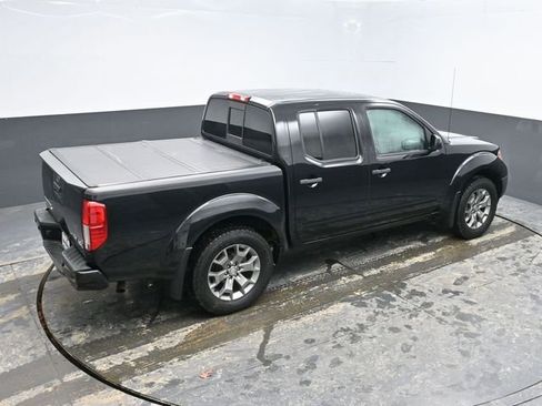 Used 2020 Nissan Frontier SV image 21