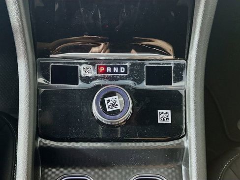 New 2025 Jeep Grand Cherokee Laredo X w/ Luxury Tech Group I image 12