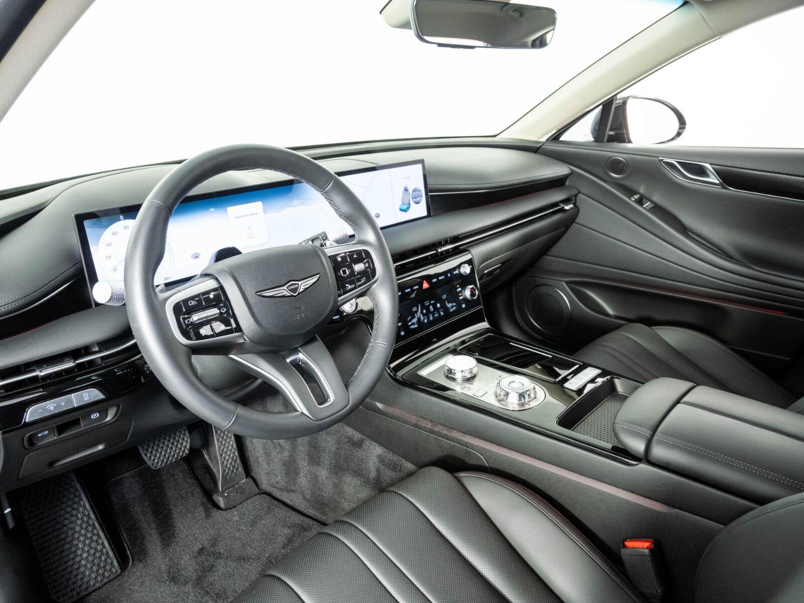 Used 2025 Genesis G80 2.5T AWD/4WD image 4