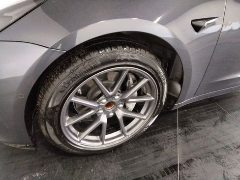 Used 2021 Tesla Model 3 Standard Range Plus image 39