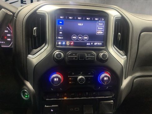 Used 2019 Chevrolet Silverado 1500 LT Trail Boss image 12