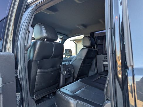 Used 2015 Ford F250 Lariat w/ Lariat Interior Package image 19