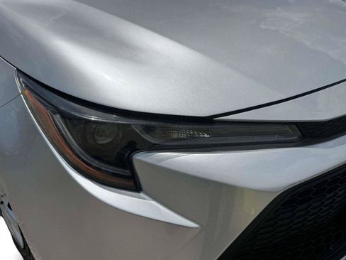 Used 2021 Toyota Corolla LE FWD image 11