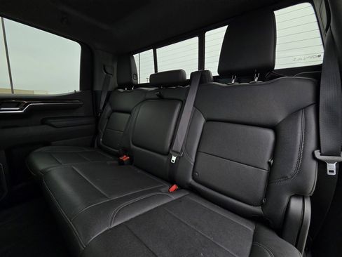 Used 2022 GMC Sierra 1500 Elevation w/ Elevation Premium Package image 22