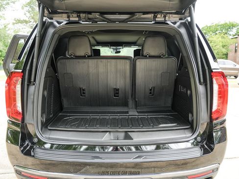 Used 2024 GMC Yukon Denali Ultimate w/ LPO, Floor Liner Package AWD/4WD image 71