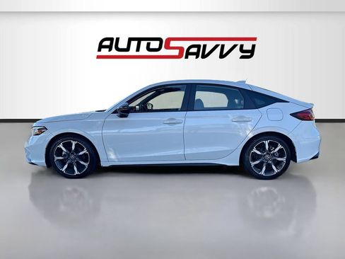 Used 2025 Honda Civic Sport Touring image 4