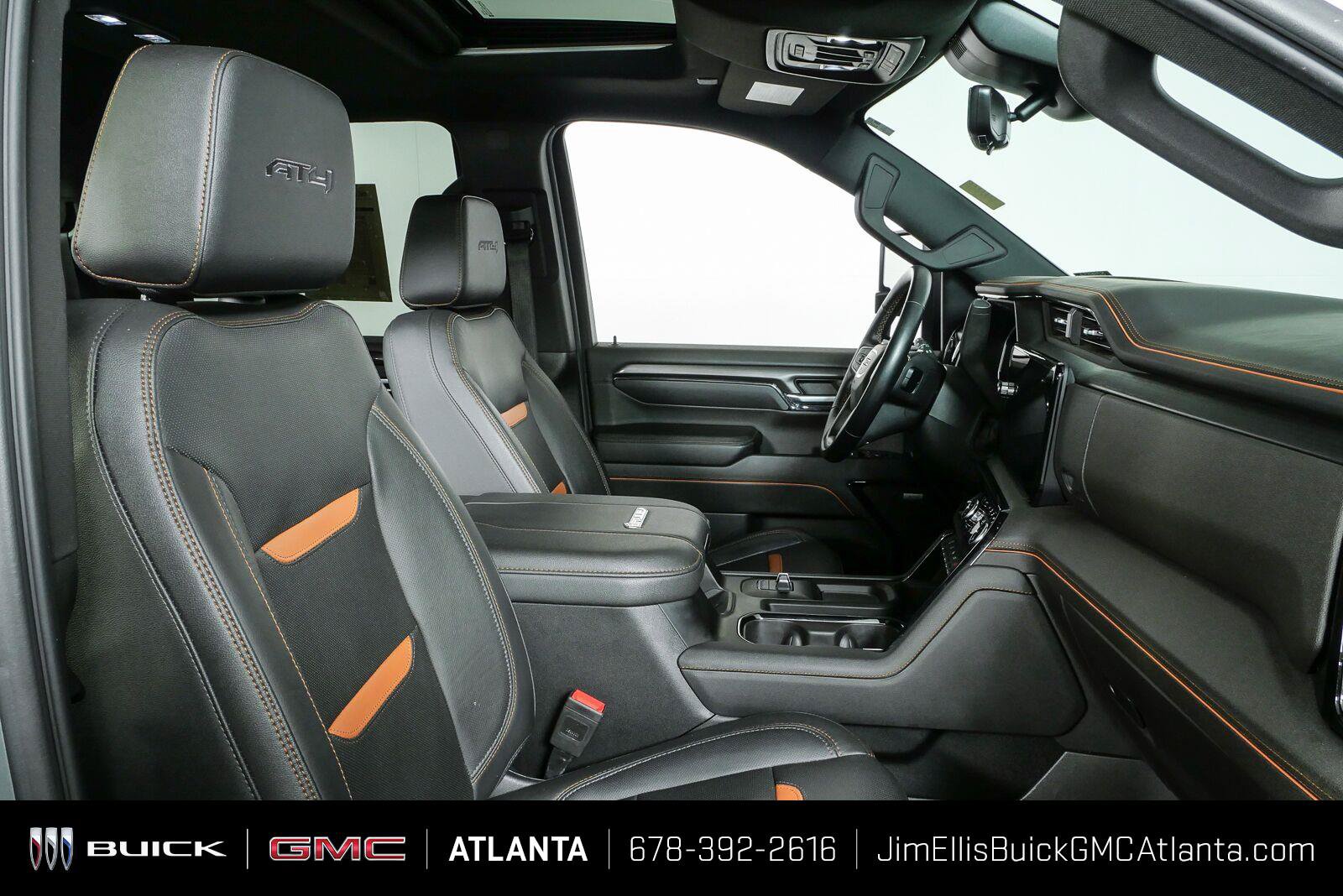 Used 2024 GMC Sierra 2500 AT4 w/ AT4 Premium Plus Package AWD/4WD image 24