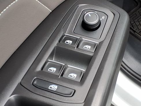 Used 2023 Volkswagen Atlas SEL AWD/4WD image 13