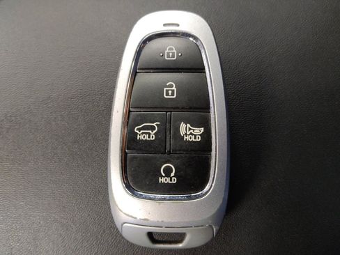Used 2023 Hyundai Santa Fe SEL AWD/4WD image 32