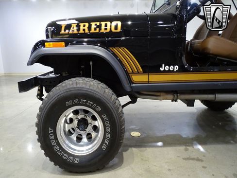 Used 1986 Jeep CJ 7 image 12
