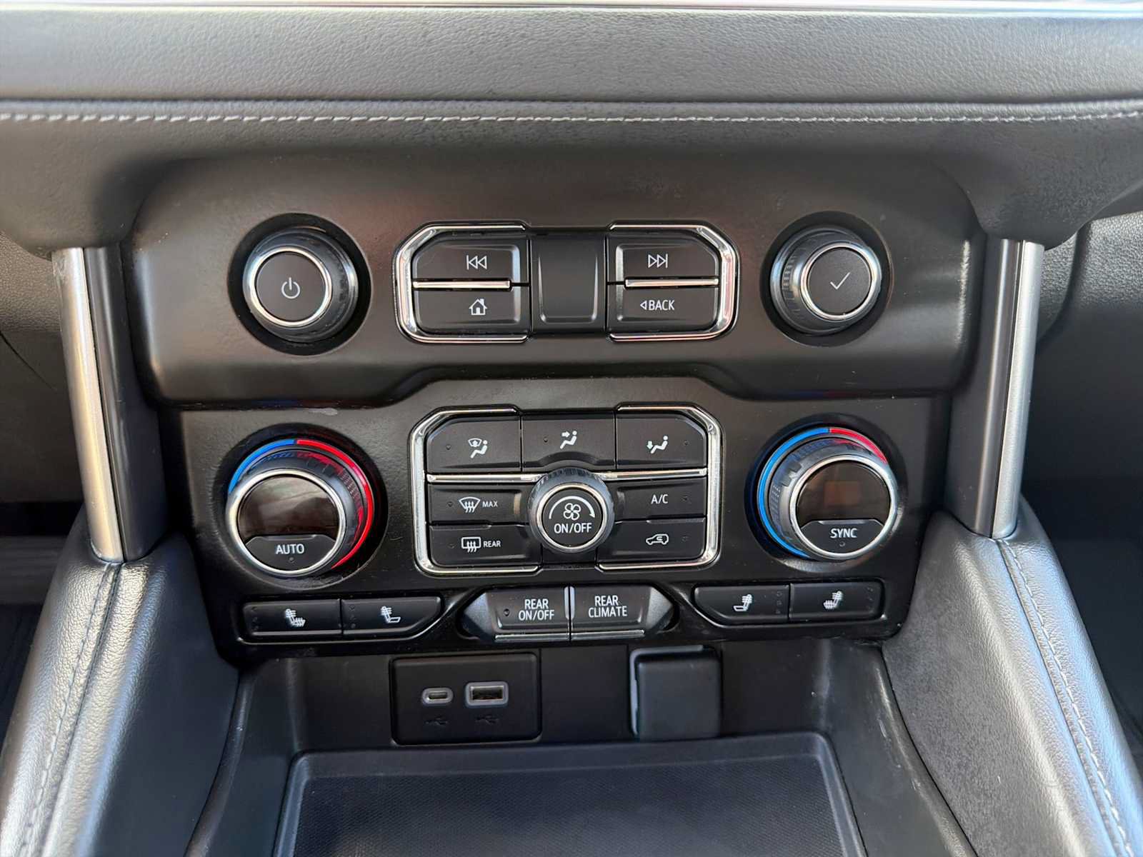 Used 2021 Chevrolet Tahoe LT AWD/4WD image 26