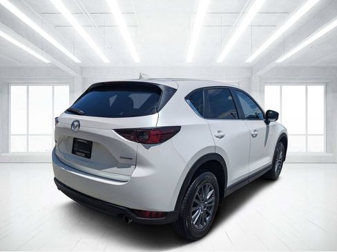 Used 2021 MAZDA CX-5 Touring FWD image 3