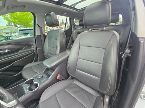 Used 2020 GMC Terrain SLT w/ Preferred Package AWD/4WD image 22