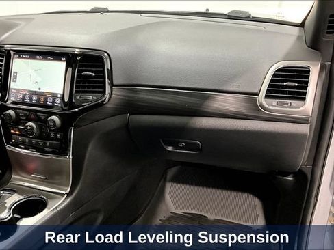 Used 2021 Jeep Grand Cherokee Altitude AWD/4WD image 36