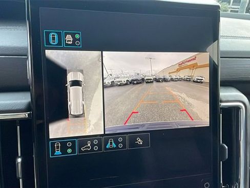 Used 2025 GMC Yukon XL Denali image 20