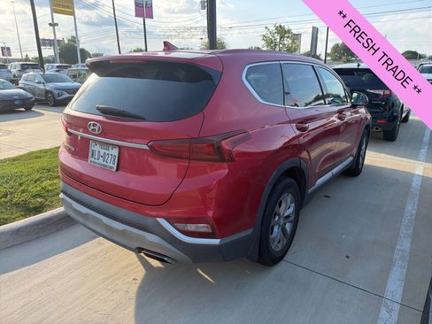 Used 2020 Hyundai Santa Fe SEL FWD image 5