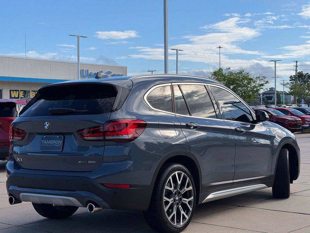 Used 2021 BMW X1 xDrive28i w/ Convenience Package AWD/4WD image 5