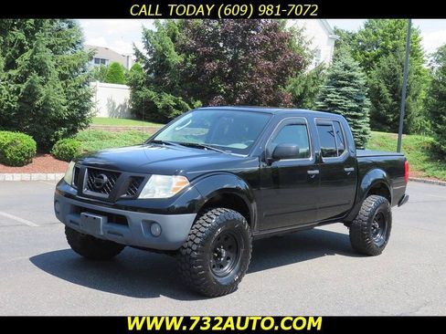 Used 2011 Nissan Frontier S AWD/4WD image 1