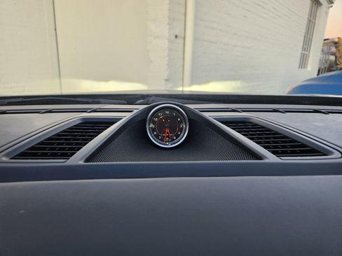 Used 2014 Porsche Panamera 4 AWD/4WD image 23