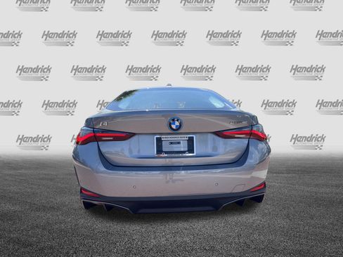 Used 2025 BMW i4 eDrive40 w/ Parking Assistance Package RWD image 9