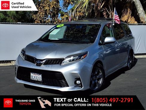 Certified 2019 Toyota Sienna SE Premium image 1