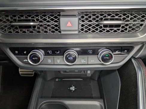 Certified 2025 Acura ADX A-Spec image 31