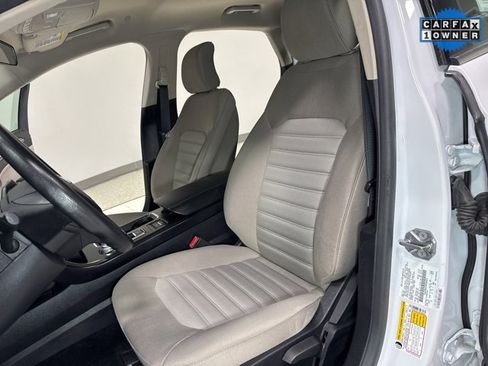 Used 2017 Ford Fusion S image 10