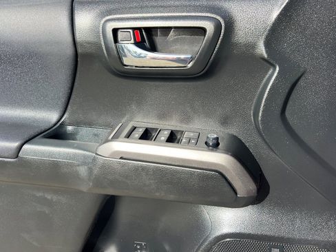 Used 2021 Toyota Tacoma TRD Sport w/ TRD Premium Sport Package image 12