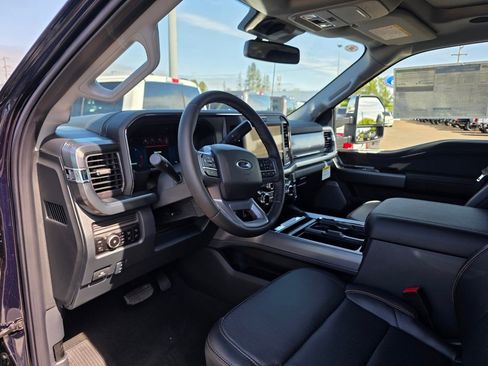 New 2025 Ford F350 Lariat w/ Lariat Ultimate Package image 10